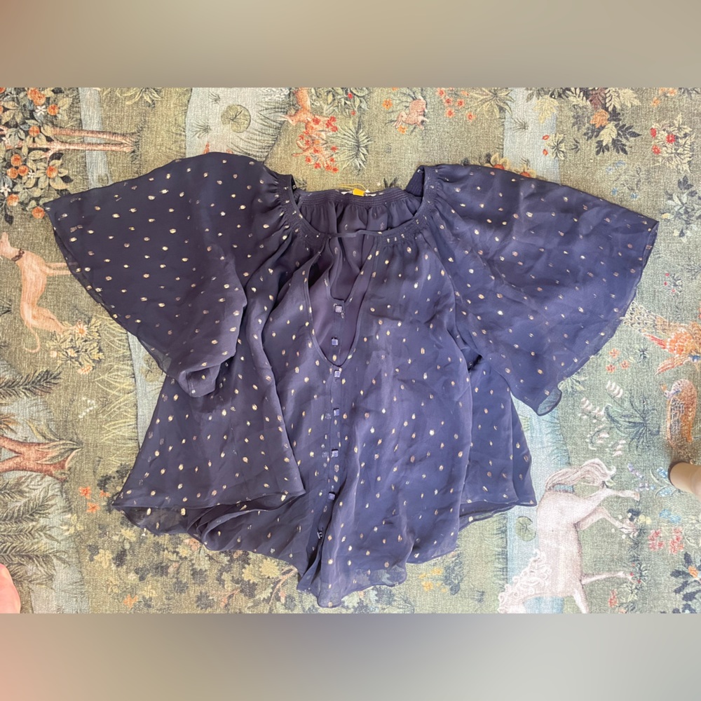 NWT Anthropologie flutter sleeve top